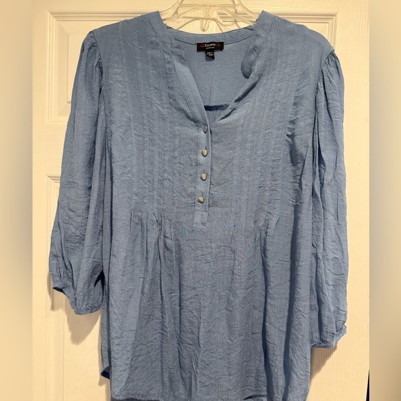 Cocomo Women's Light Blue Blouse size 1x Pre-owned - Picture 4 of 6